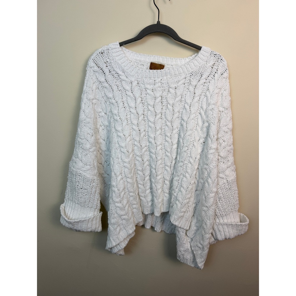 POL Knit Sweater Women's M White Chunky Oversized Crewneck Cottagecore Boho